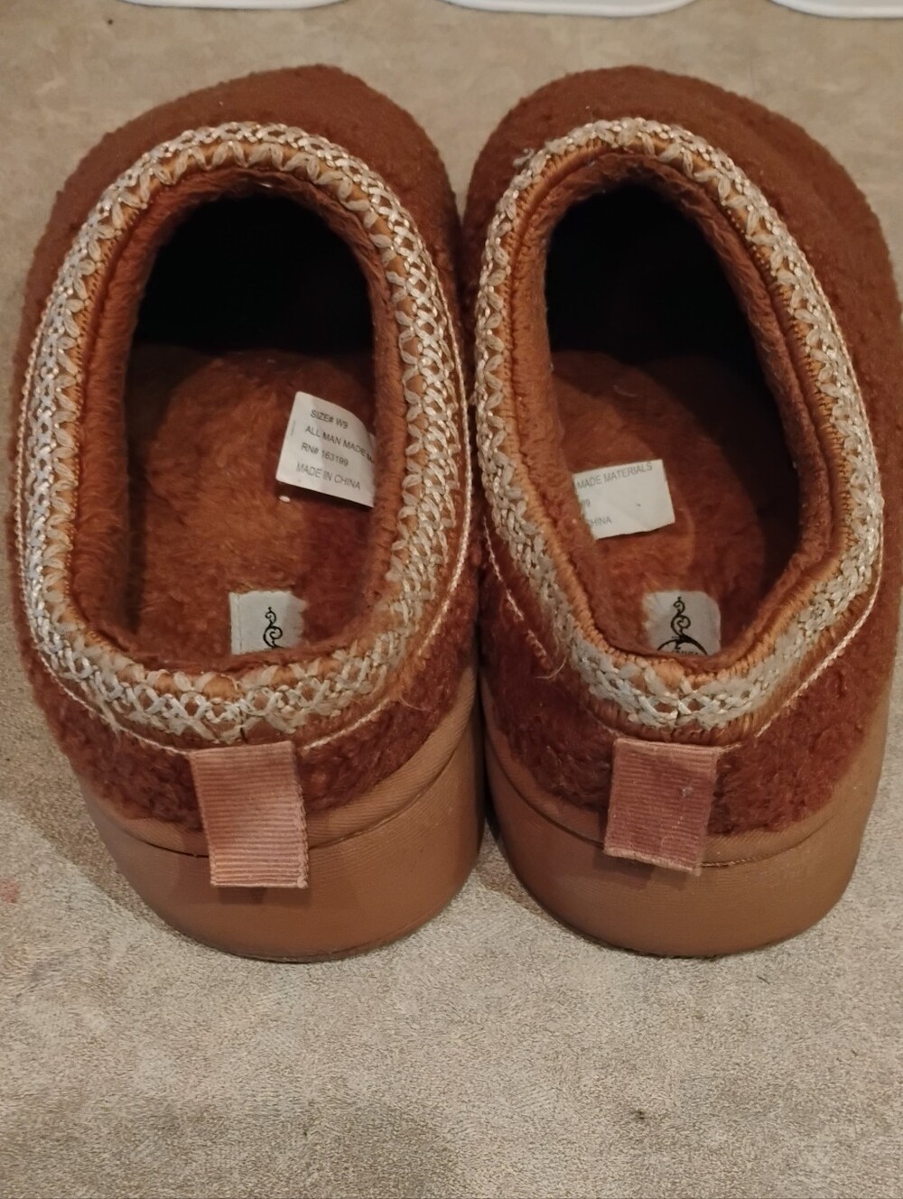 Women's Size 9 Platform Brown Textured Sherpa Slipper Shoes - Picture 2 of 3